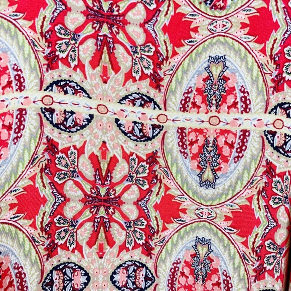 Lulu’s Major Red Tapestry Pattern Sleeveless Swing Dress - Picture 5 of 9